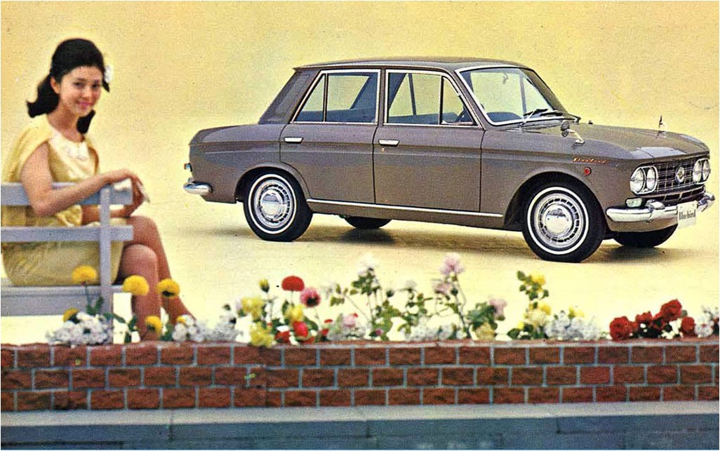 Дизайн японских автомобилей Nissan Bluebird 410
