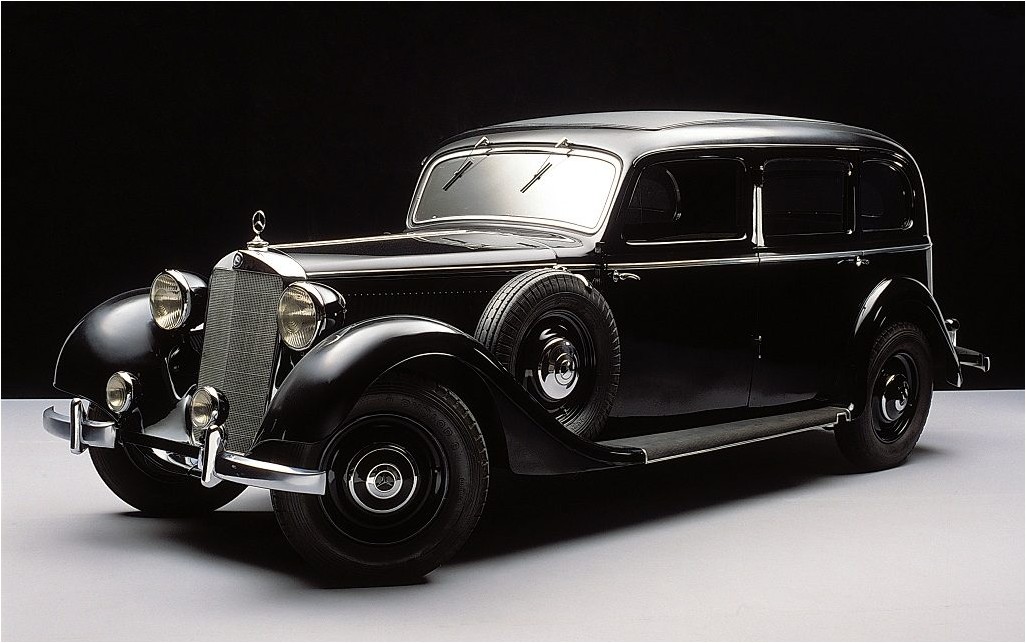 Mercedes-Benz 260 D Первый в мире легковой дизельный автомобиль