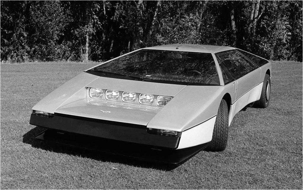 Aston Martin Bulldog 1980