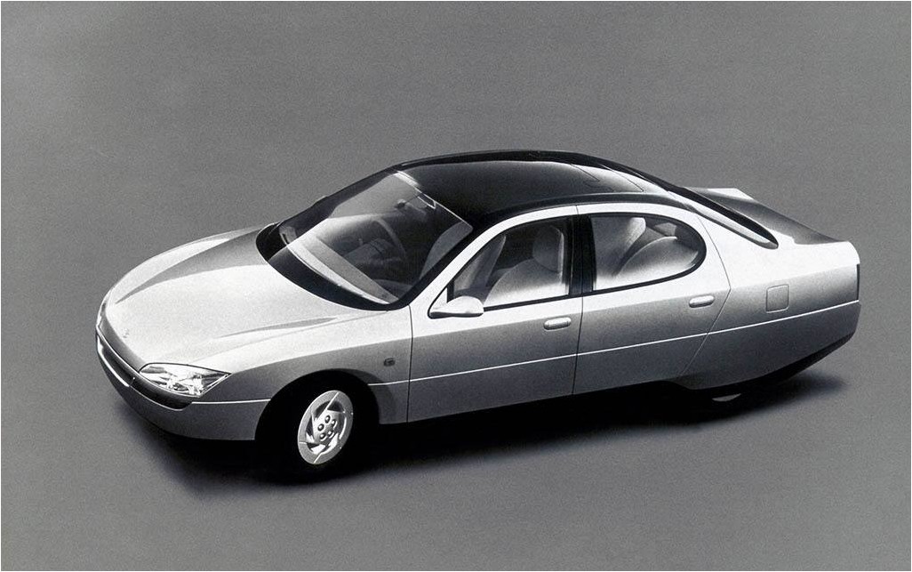 Toyota AXV-V