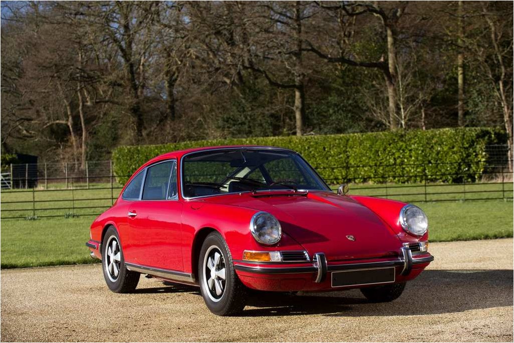 Автомобилт века Porsche 911