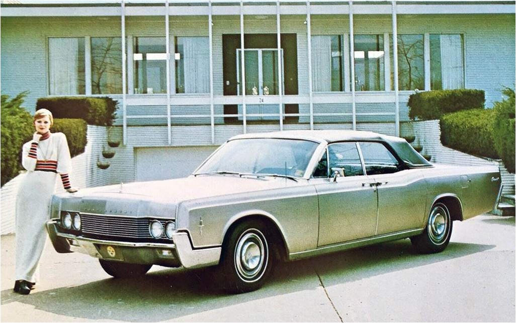 Lincoln Continental с кузовом из нержавеющей стали