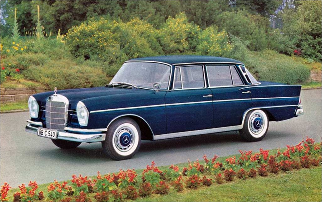 Mercedes-Benz W112