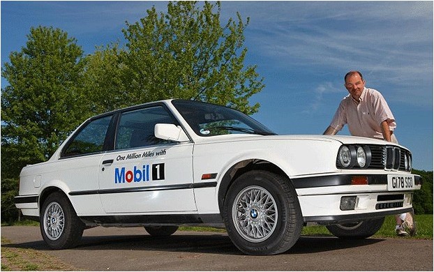 BMW 325 Mobil