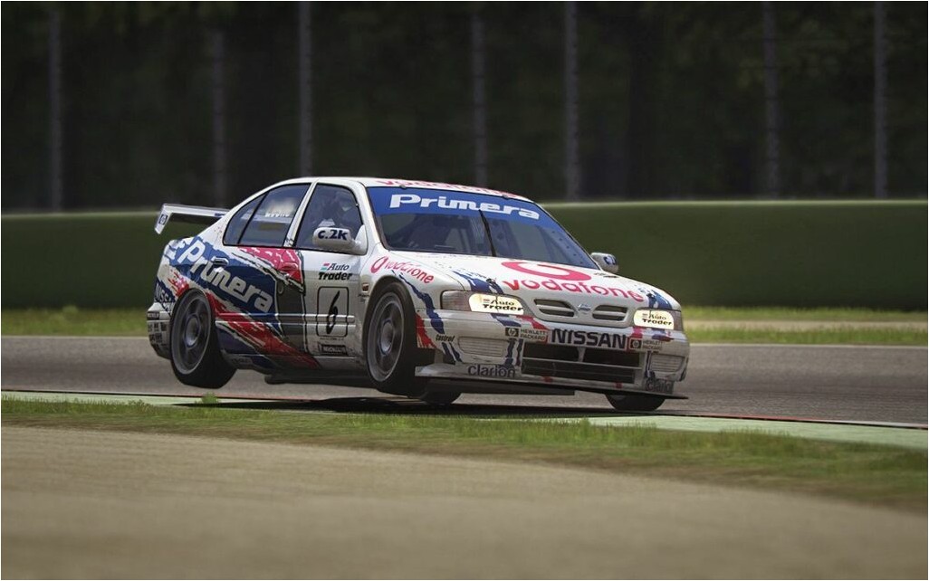 Nissan Primera ST
