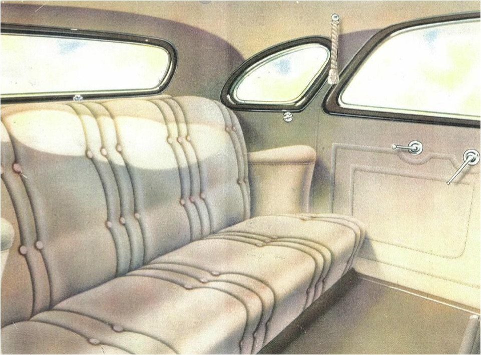 Интерьер Toyota AA