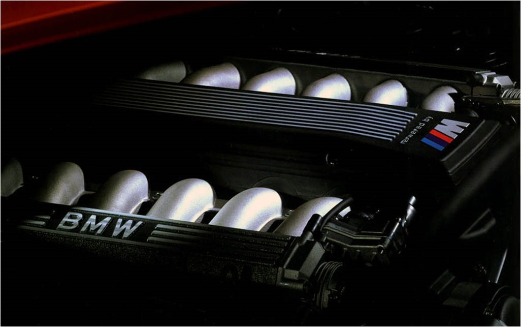 Двигатель BMW V12