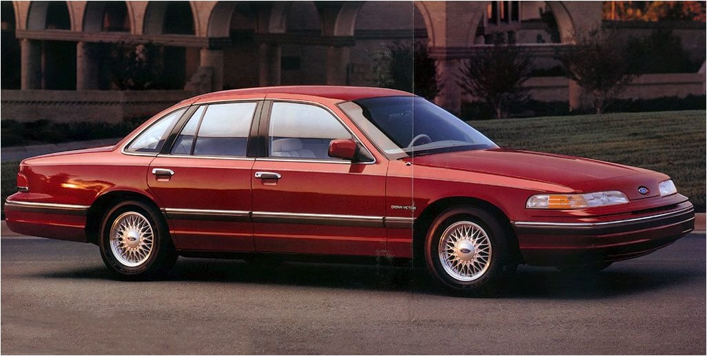 Ford Crown Victoria 1993