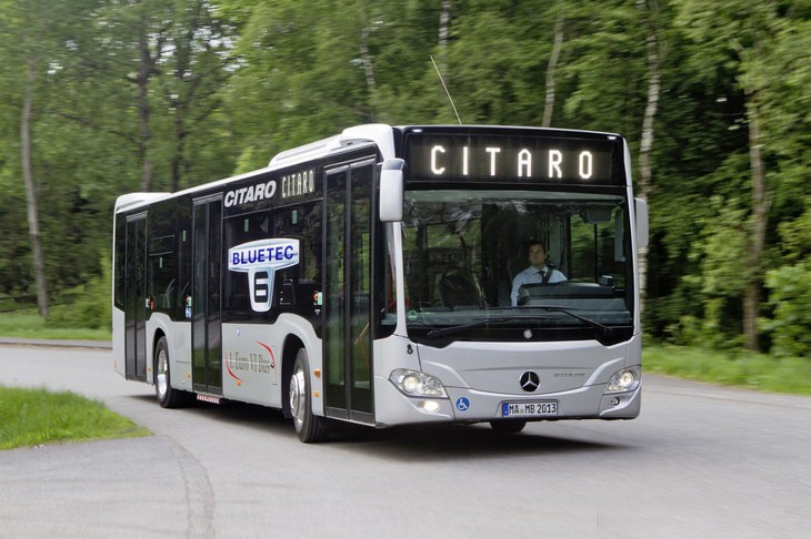 Автобус Мерседес
