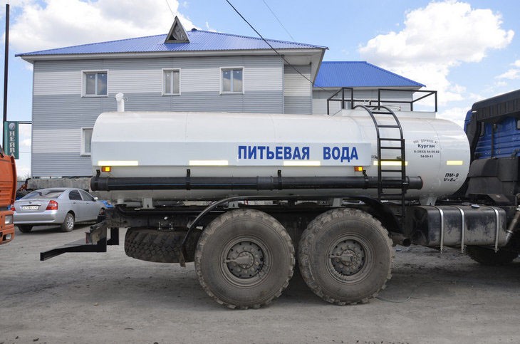 Автоцистерна для воды