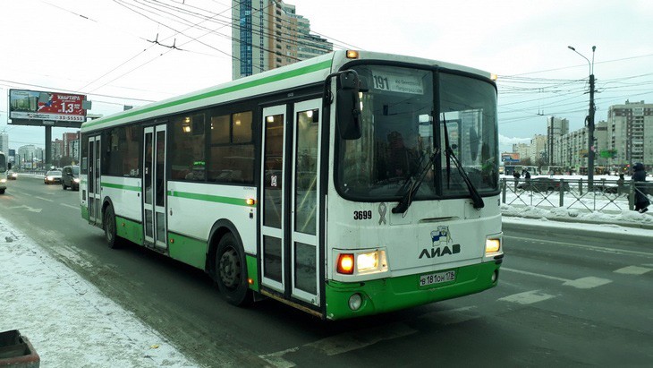 Автобус ЛиАЗ 5293