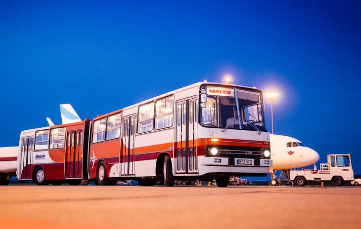 автобус Икарус