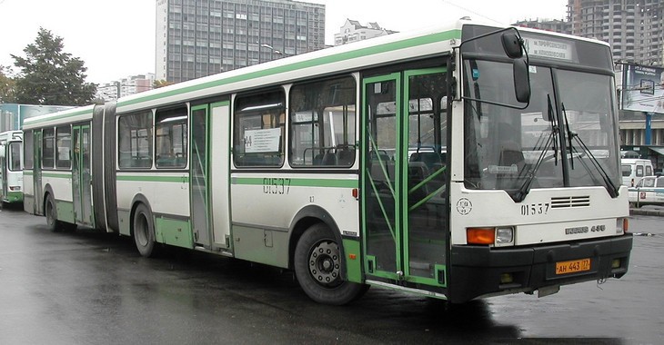 автобус Икарус