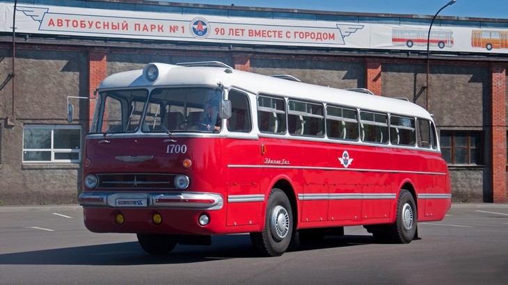 Ikarus 55