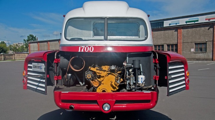 Ikarus 55