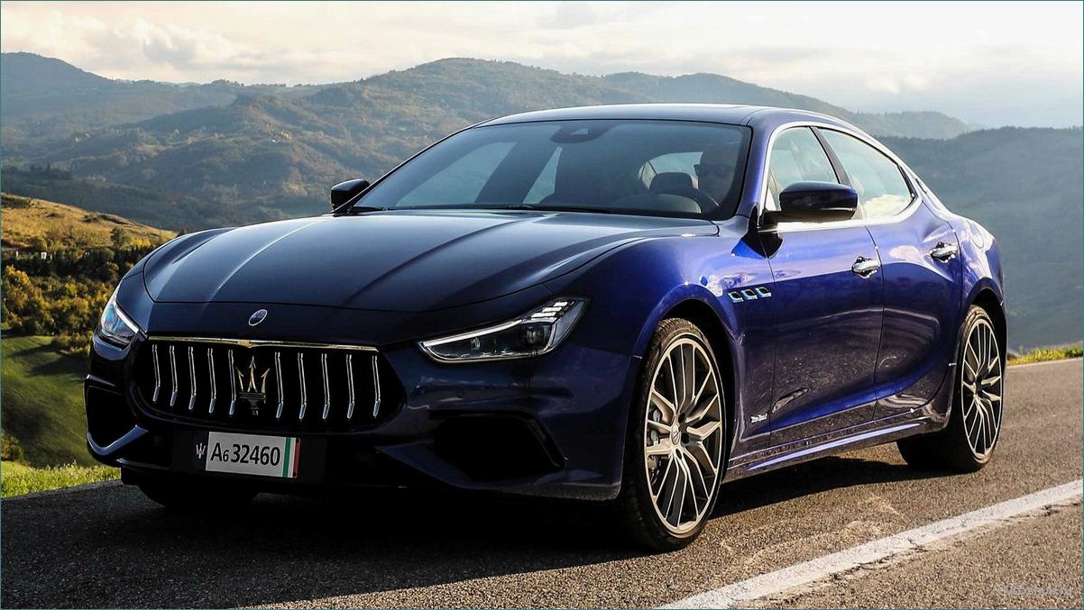 Стоимость нового Maserati Ghibli в рублях — узнайте цену на роскошный итальянский автомобиль