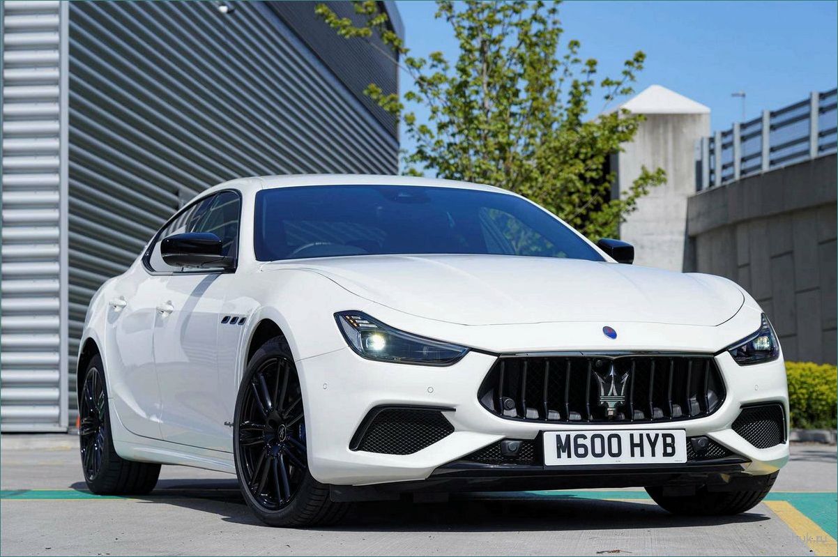 Стоимость нового Maserati Ghibli в рублях — узнайте цену на роскошный итальянский автомобиль