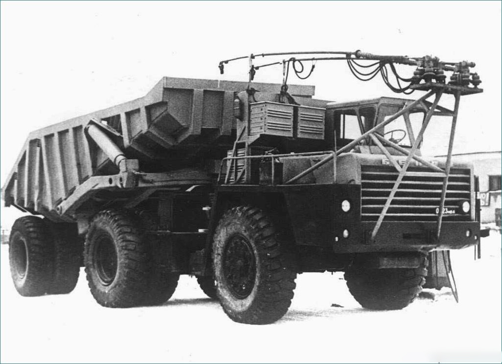 Троллейвоз БелАЗ 524: карьерный автопоезд, который повышает эффективность горнодобывающих работ