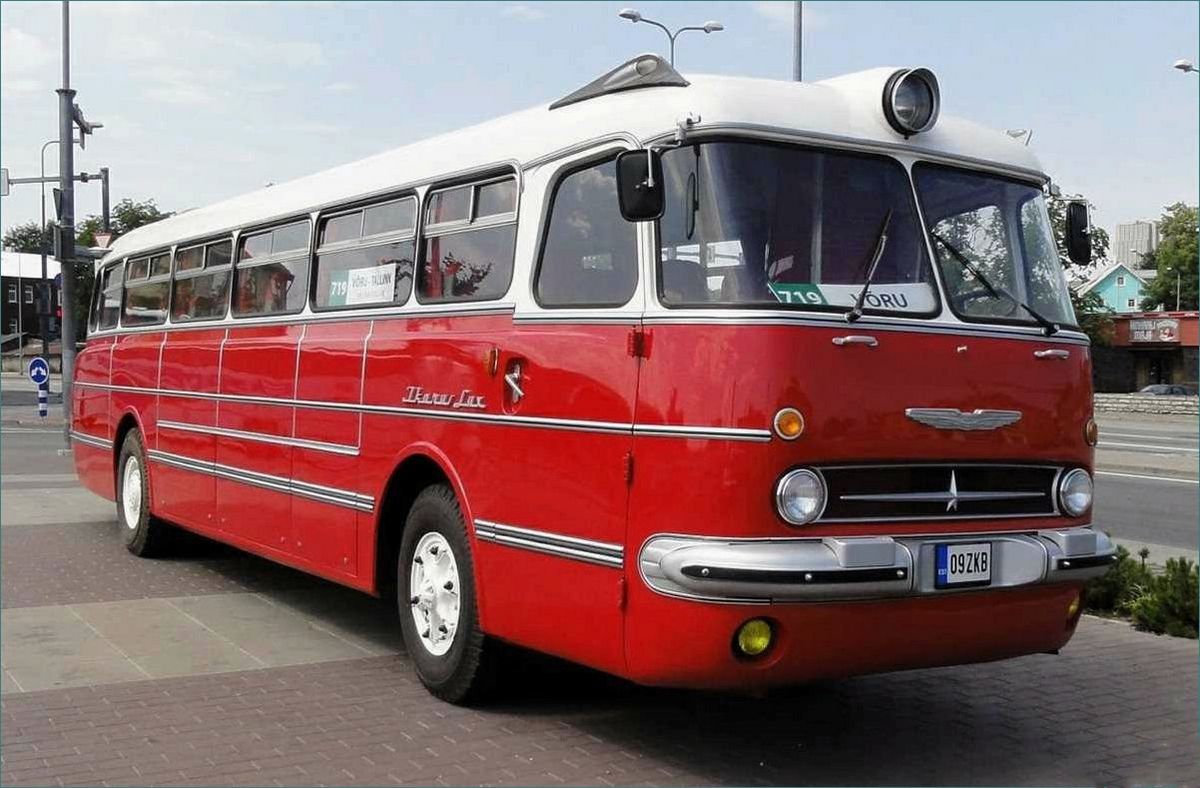 Икарус 55 Люкс 1972 года: описание, характеристики, история создания