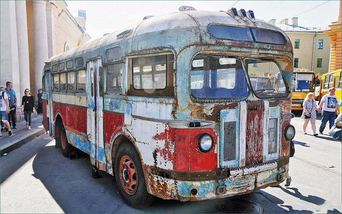 ЗиС-155 1957 года: история создания и технические особенности легендарного советского автомобиля