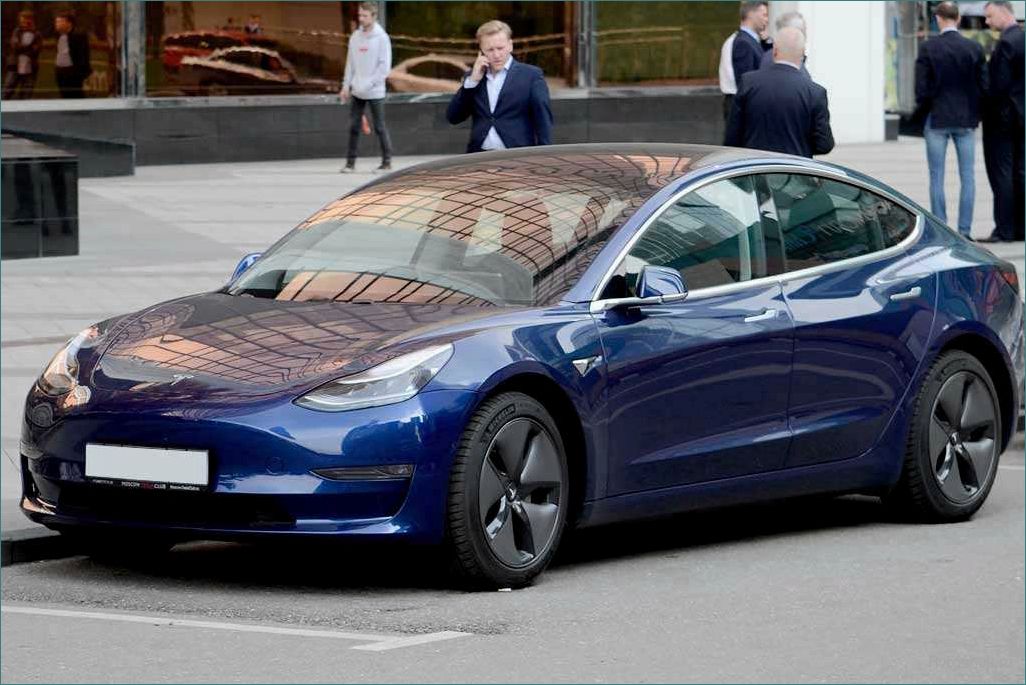 Приобретение электромобиля Tesla Model 3 в России — особенности выбора, процесс покупки и перспективы развития электромобильного рынка